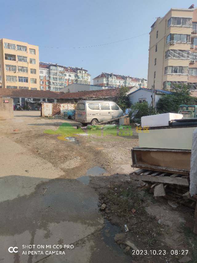 1752878567