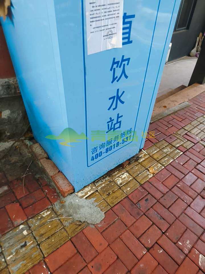 1758647785