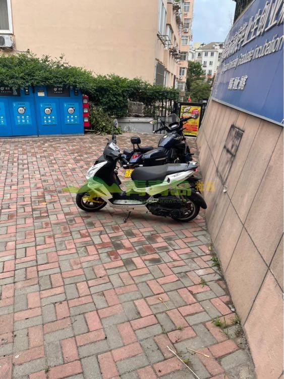 1775484245