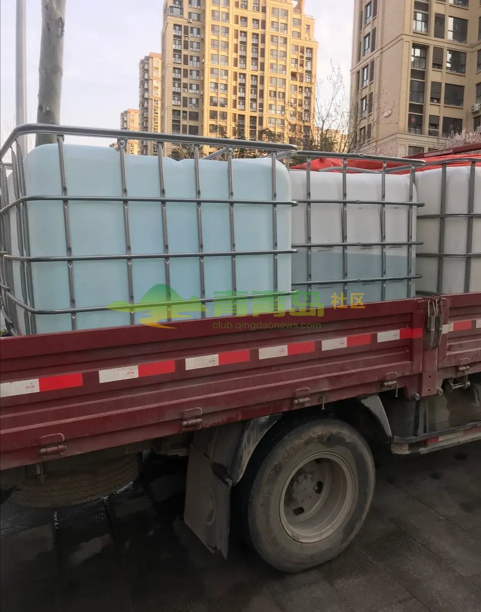 小区里有货车拉崂山山泉水卖,一桶16元,贵不贵?